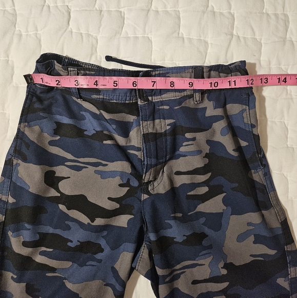 Abercrombie Kids Camo Board Shorts - Picture 5 of 15